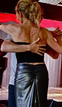 Maitre de stage et son élève en cours de rock