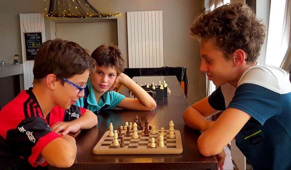 Stage loisirs créatifs au village de vacances aux 300 stages de Faistesvacances  Stage loisirs créatifs au village de vacances aux 300 stages de Faistesvacances