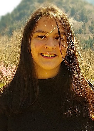 Lyouline Montorier, Vacances en famille, Cours violon-violoncelle