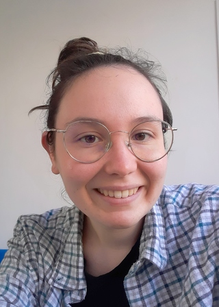 Margaux Dewallens, Vacances en famille, Théâtre-impro-clown