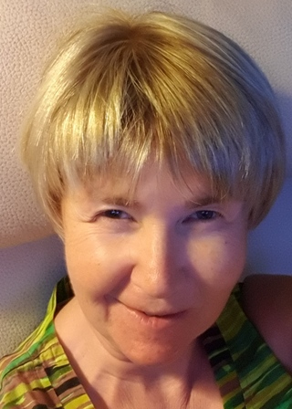 Marie-Hélène Saugis, Vacances en famille, Massage-relaxation-santé