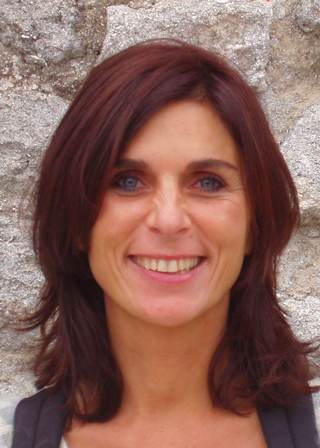 Anne Camensuli, Vacances en famille, Cours piano