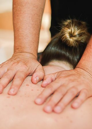 Atelier Massage ~ L.H., Vacances en famille, Massage-relaxation-santé